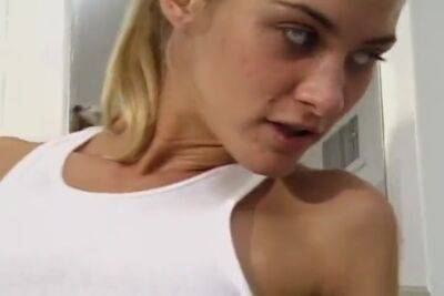 Blonde Teen Loves The Warm Cum That Gets On Her Sweet Face - upornia.com