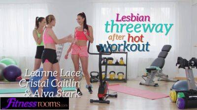 Petite teen Alya Stark gym lesbian threesome with Czech babes - sexu.com - Czech Republic