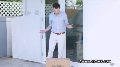 Asian teen deepthroats neighbor for delivering her package - sexu.com