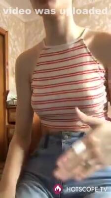 Russian Teen Showing Her Nice Round Titties - Omutrazvrata - hclips.com - Russia