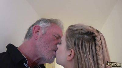 Old man fucks incredibly beautiful young pussy - hotmovs.com