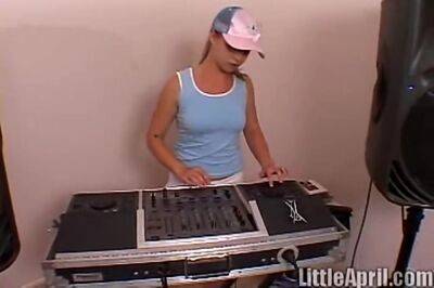 Little April In Playful Solo Dj Teen - upornia.com