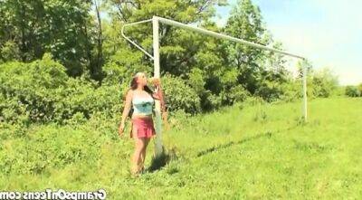 Pissing fetish teen pees all over the grass - sunporno.com
