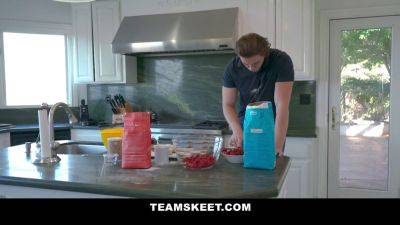 Watch this young teen take a massive kitchen pounding like a champ - sexu.com