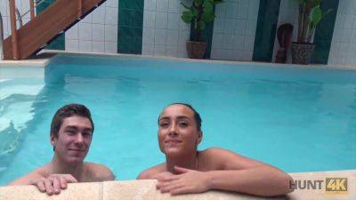 Private poolside sex with a stunning brunette teen - sexu.com - Czech Republic