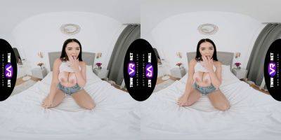 Diana Rius - Diana - Diana Rius gives her teen a virtual reality pussy pounding - sexu.com