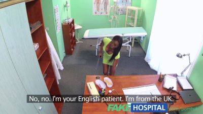Jasmine Webb, a busty English teen, gets a free ride in a fakehospital clinic - sexu.com - Britain
