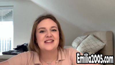 18 Jahriges Moilliges Teen Madchen Erste Mal Nackt!!! - hclips.com