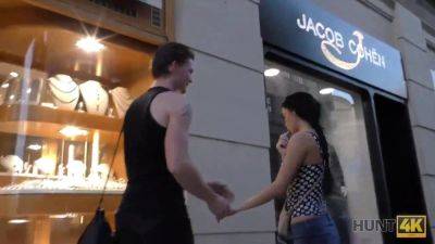 Hidden cam footage of a teen getting cash for a POV blowjob - sexu.com - Czech Republic