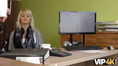 Naughty blonde cash-hungry teen gets fucked by loan agent for some quick cash - sexu.com - Czech Republic