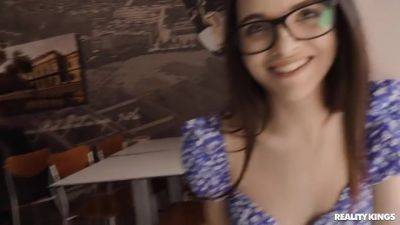 Cute Nerd Teen Incredible Sex Movie - upornia.com