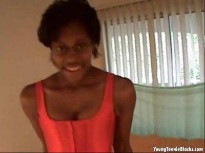 Hot ebony teen fucked after sucking on cock - txxx.com