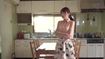 Young Wife Ntr Creampie - hotmovs.com - Japan