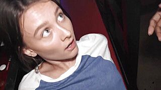Perv Teen Seeking Sex in the Gym - ah-me.com