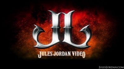 Karlee Grey Young Busty Babe Shows Off Her Big Natural Tits - Exclusive Scene - JulesJordan - hotmovs.com