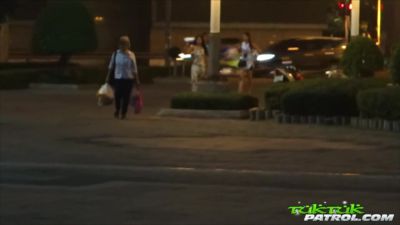 Chubby Teen Creampie Sex Vid On Tuktuk Patrol Official Site - hotmovs.com - Thailand