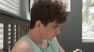 Teen stepsister Val Steele is a squirter - ah-me.com