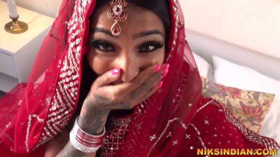 Real Indian Desi Teen Bride Fucked In The Ass And Pussy On Wedding Night - hdzog.com - India